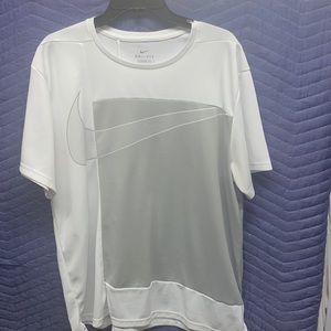 Nike DriFit tee